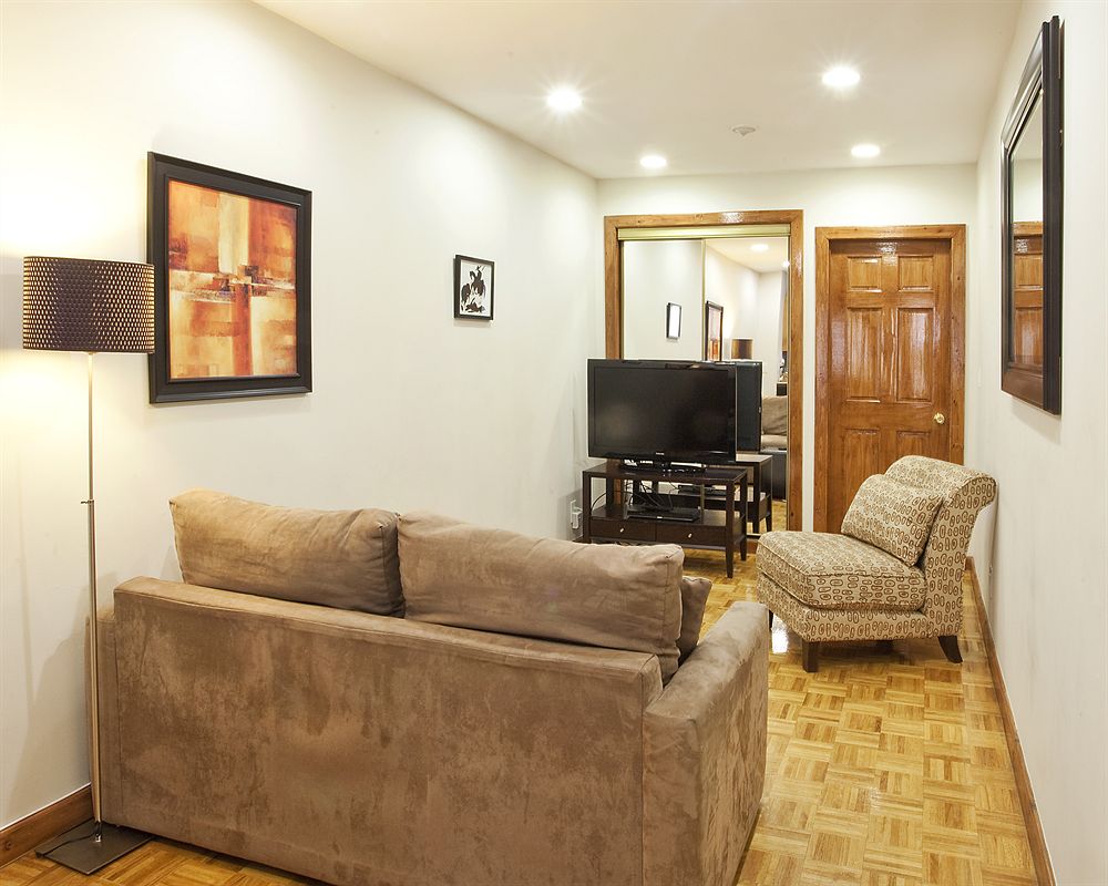 Upper Yorkville Suites - photo 8