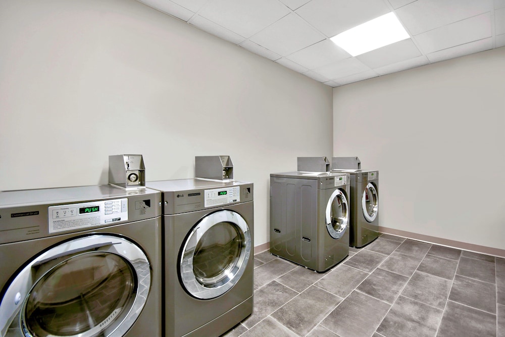 TownePlace Suites by Marriott Asheville West - photo 23