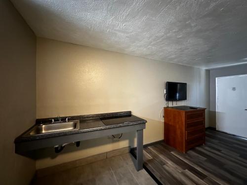 Sunpark Inn & Suites - photo 25