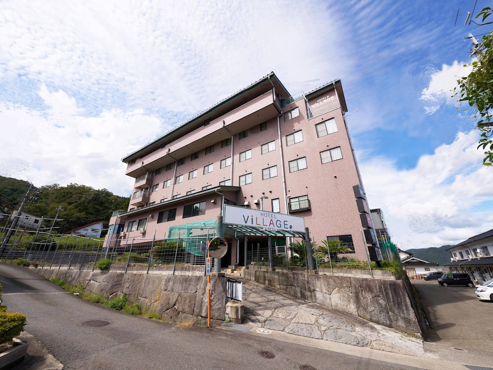 Station Tajima