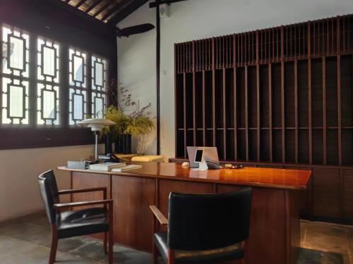 Jiangnan House Changyuan — 4-Star Luxury Hotel in Suzhou, People's Republic of China