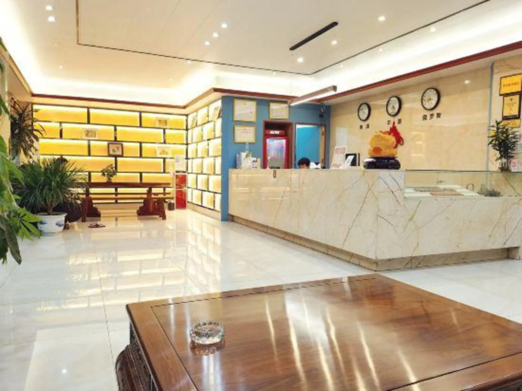 Wanli Hotel - last minute hotel in Qinzhou