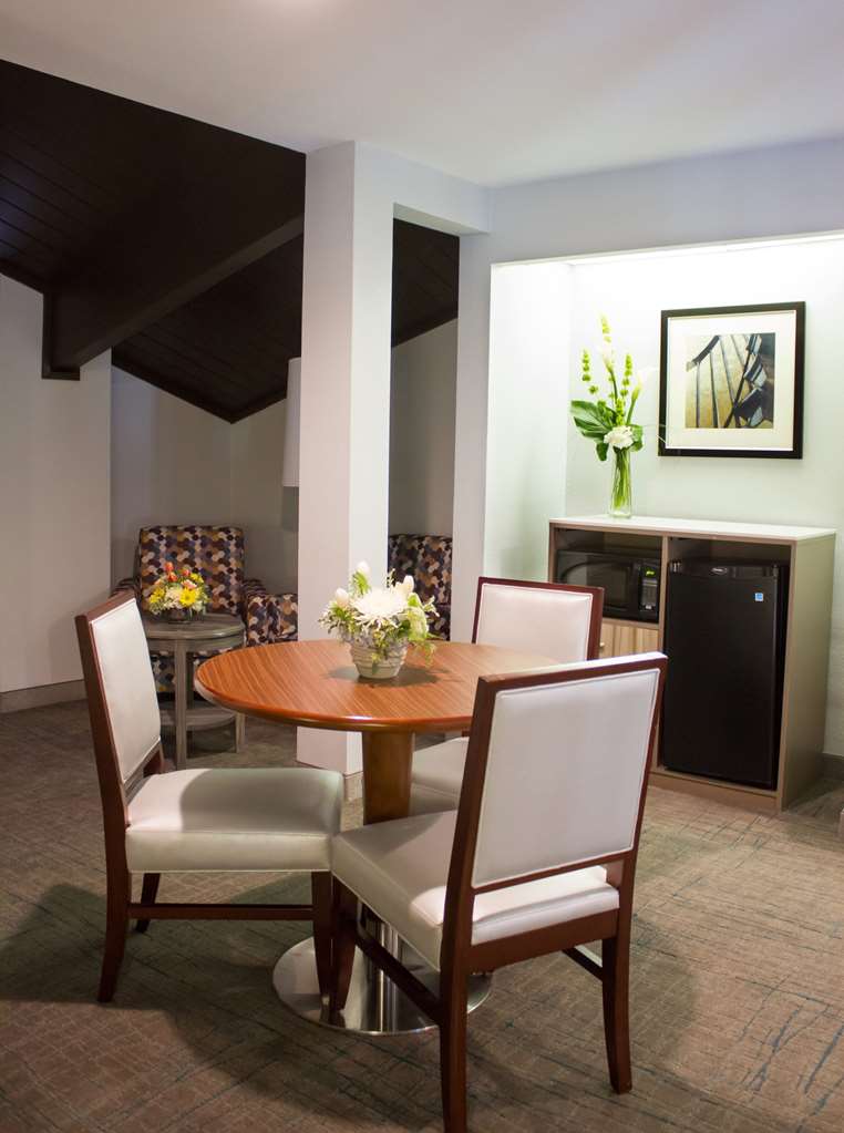 Best Western Toledo South Maumee - photo 15