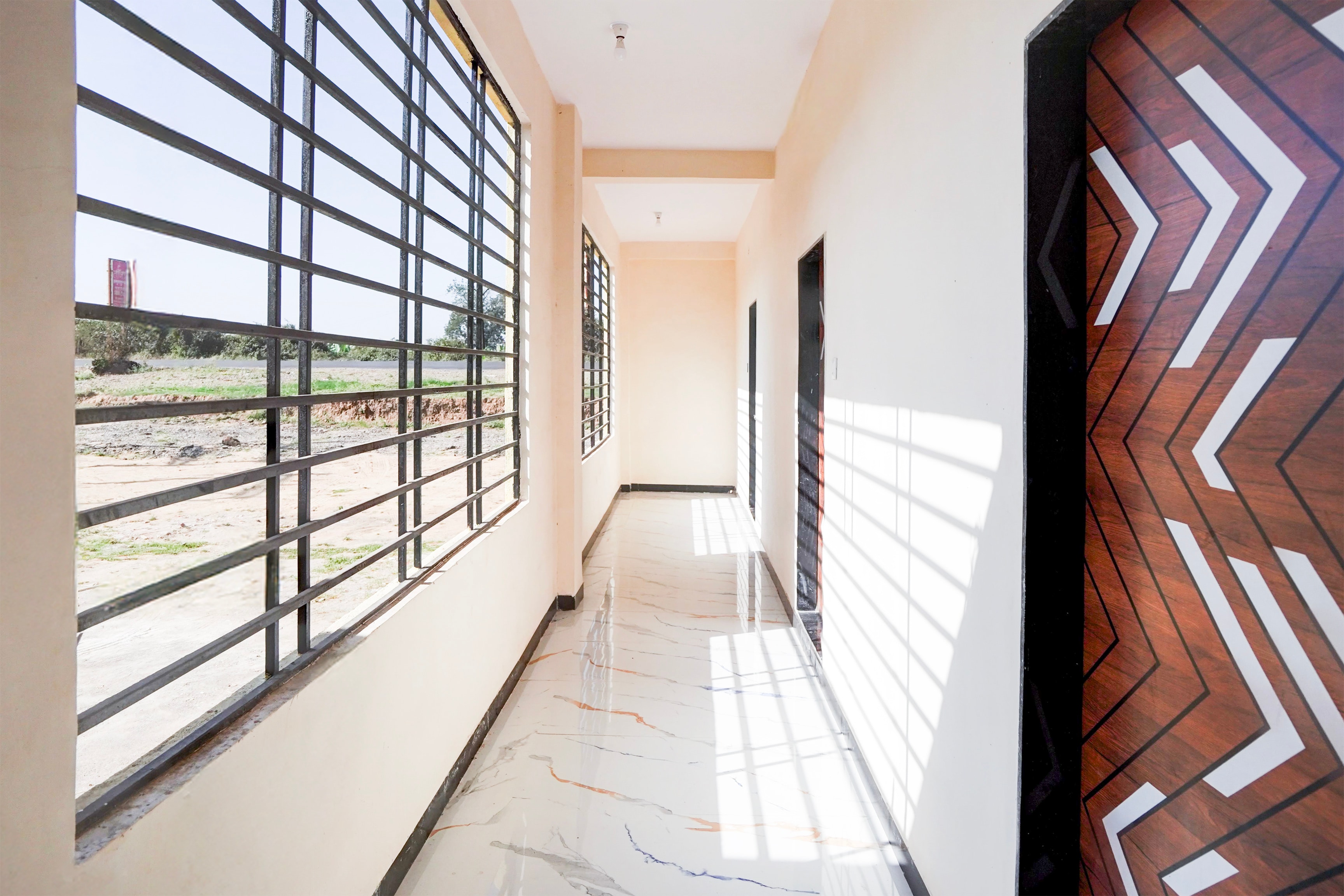 Hotel O Midwaytreat Burhanpur — hotel in Burhanpur