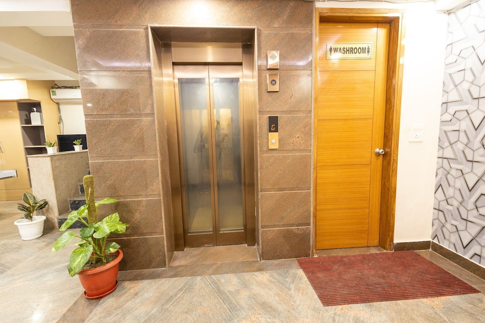 Divine Hotels & Banquets — Noida — photo 2