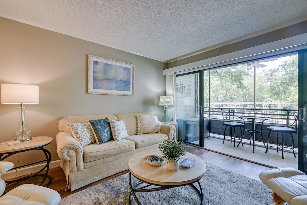Serene Myrtle Beach Condo w Resort Amenities - photo 7