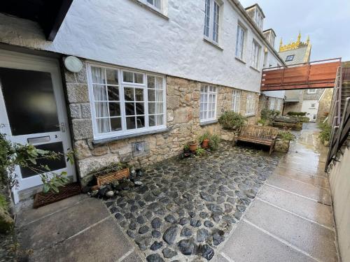3 Redfern Court in St Ives, United Kingdom