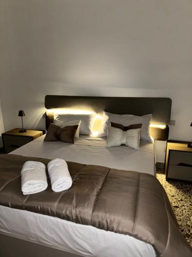 NapoliLiving - last minute hotel in Naples