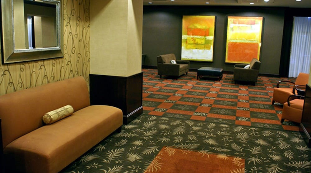 DoubleTree by Hilton Hotel Rocky Mount - photo 16