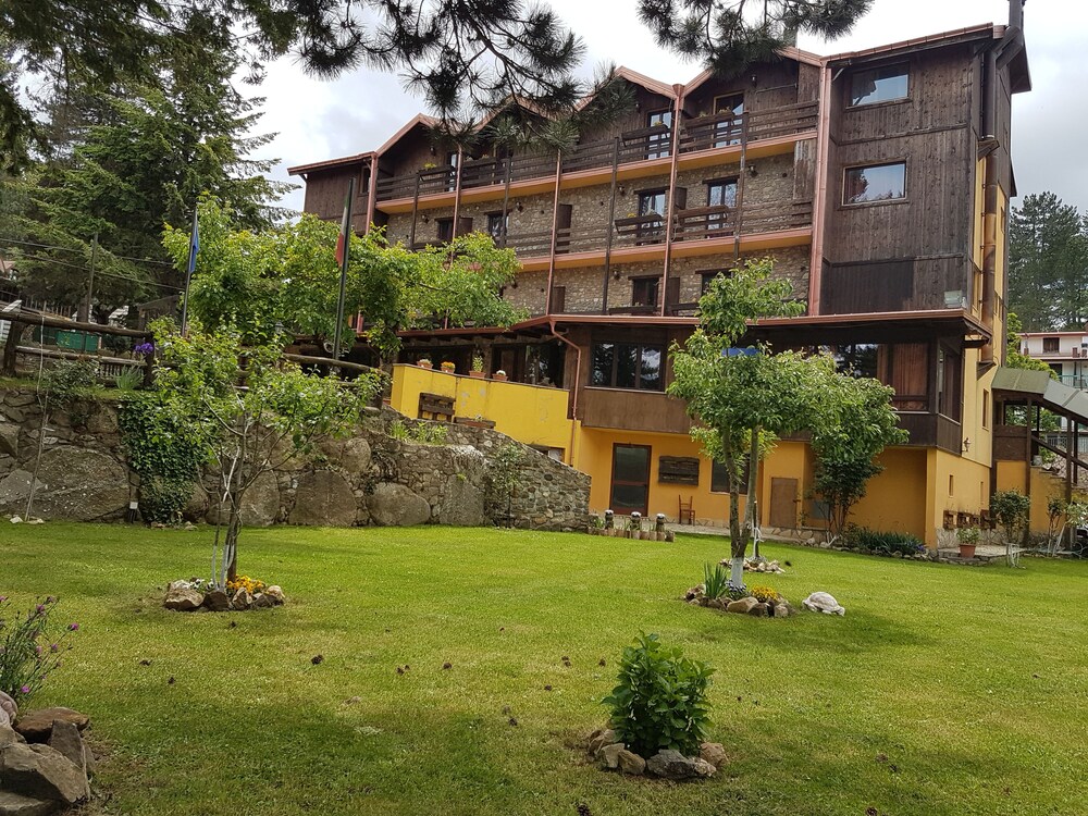 Hotel Il Brigante - last minute hotel in Caprara