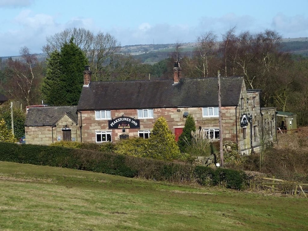 Peakstones Inn - carbon neutral hotel in Alton