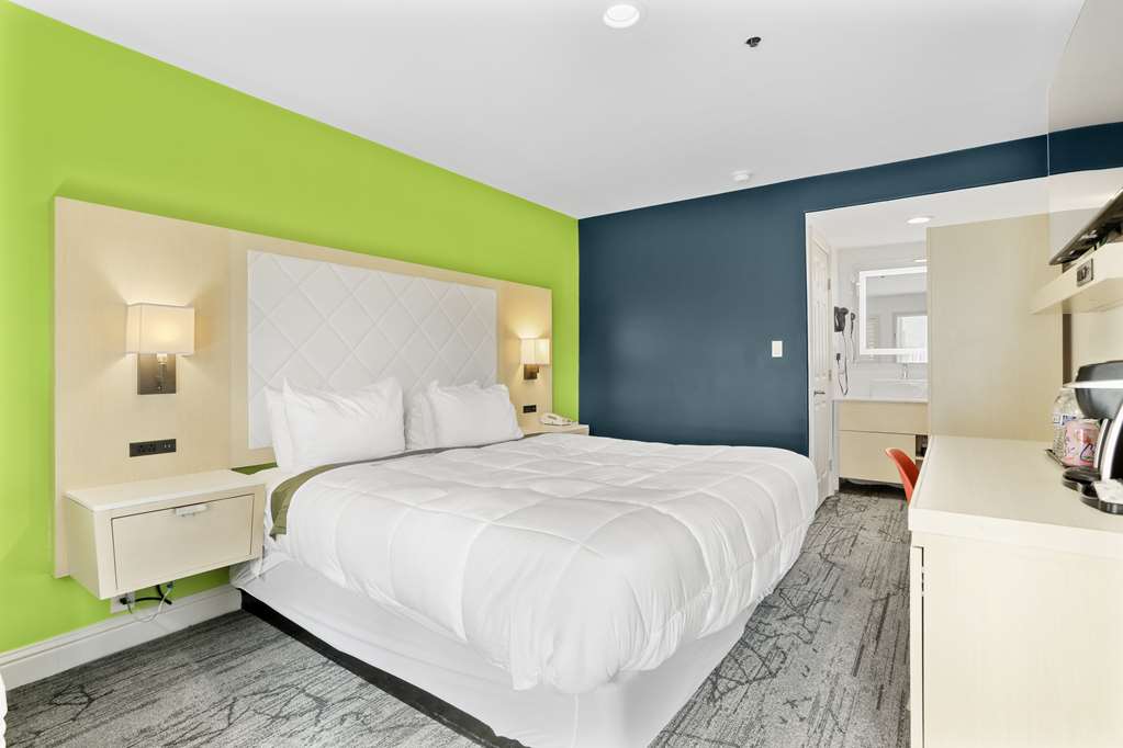 Signature Inn Berkeley - photo 19