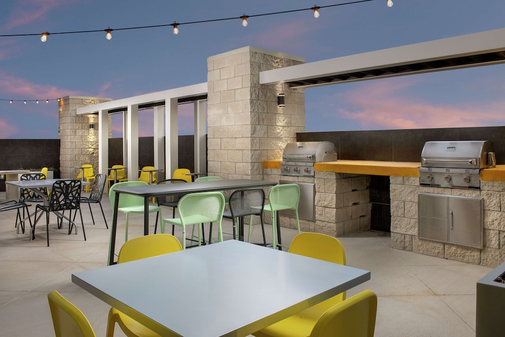 Home2 Suites by Hilton San Antonio Lackland Sea World - photo 27