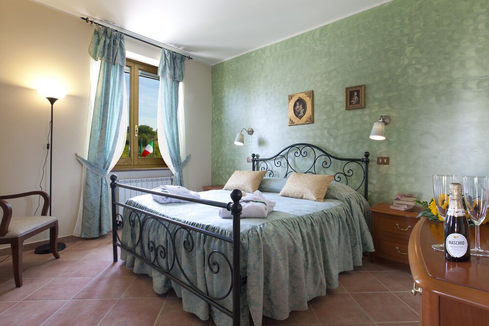 Resort Umbria SPA - last minute hotel in Fabro