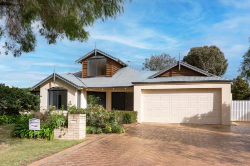 FlipFlop Days in Dunsborough, Australia