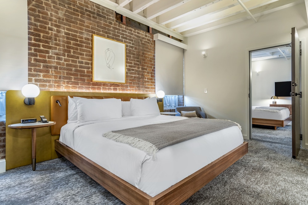 One11 Hotel - photo 14
