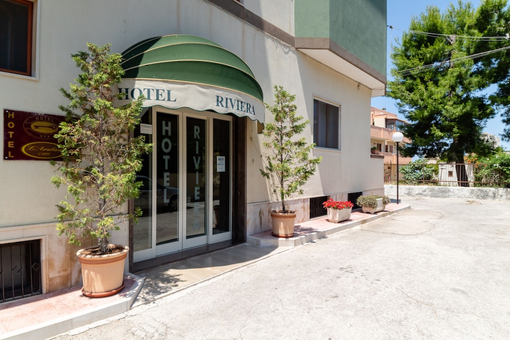 Hotel Riviera — hotel in Trani