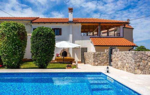 Holiday Home Casa Natura Vita Island Krk by Vill — 4-Star Luxury Hotel in Dobrinj, Croatia