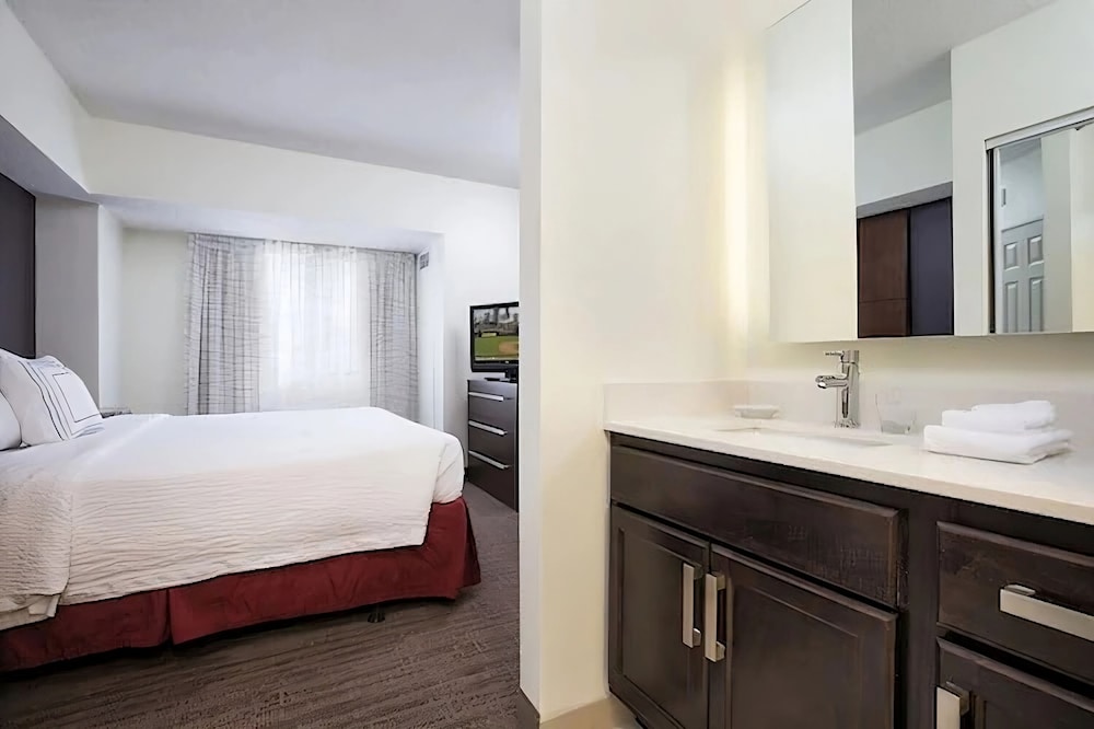 Residence Inn By Marriott Minneapolis Downtown - photo 15