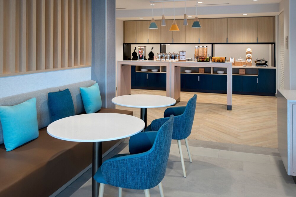 TownePlace Suites by Marriott Portland Airport ME - photo 24