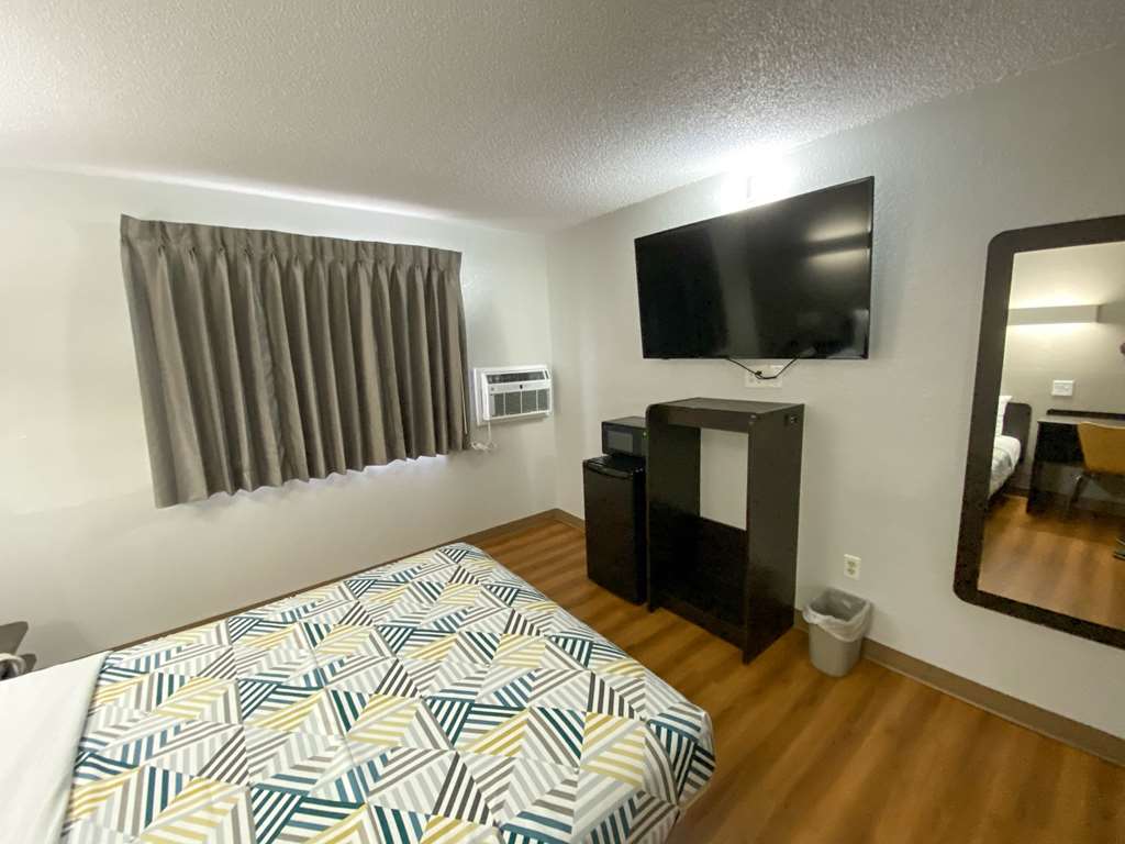 The Reserve Inn - photo 14