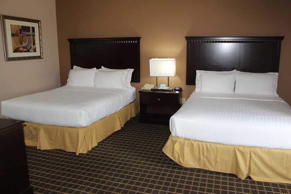 Holiday Inn Express Kansas City Liberty by IHG - photo 26