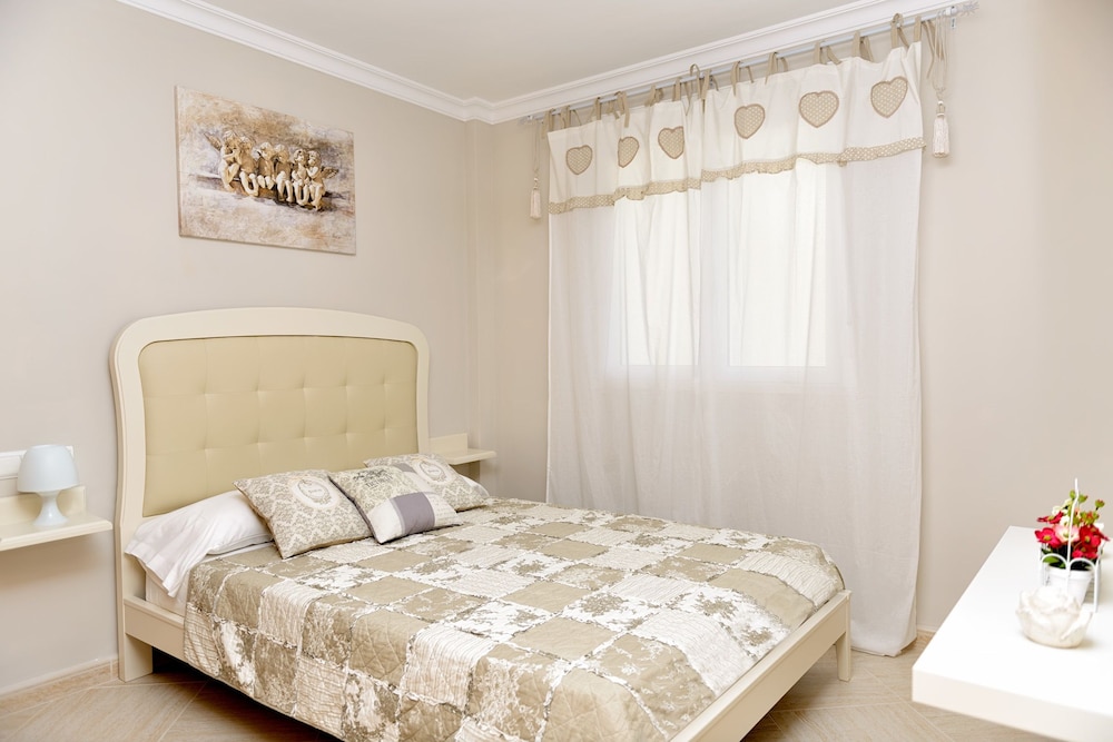 Aparthotel Ola Blanca — Finestrat — photo 5