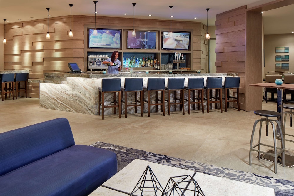 Hilton Garden Inn San Diego Mission Valley Stadium - photo 31