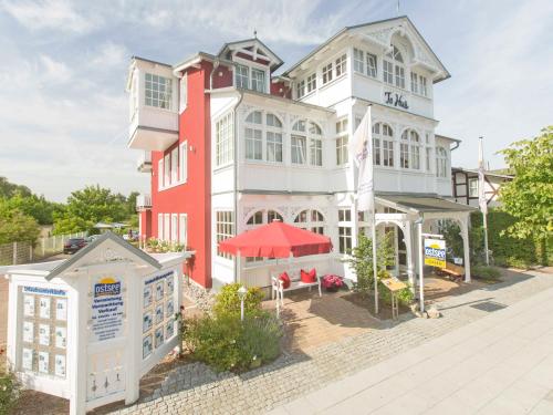Villa To Hus in Sellin Appartement 01 mit Kamin und Terrasse — 4-Star Luxury Hotel in Ostseebad Sellin, Germany