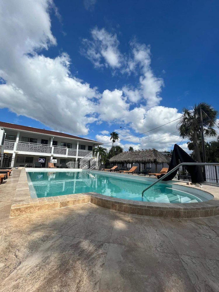 Holiday Isles Resort - photo 121