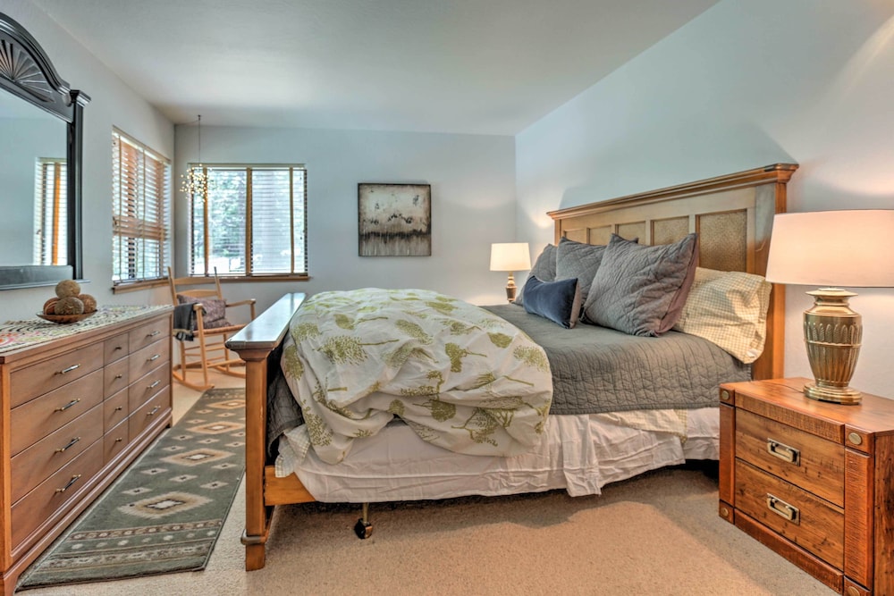 Free Ski Shuttle Spacious Northstar Resort Cabin - photo 10