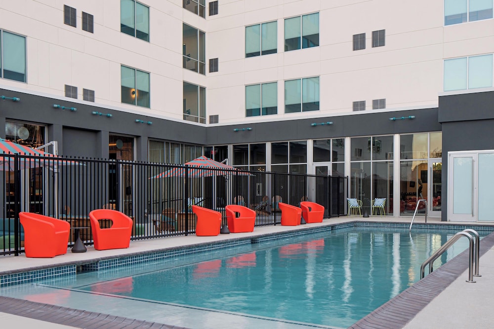 Aloft Houston Shenandoah - photo 15