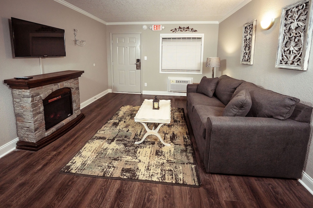 Branson King Resort and Suites - photo 50
