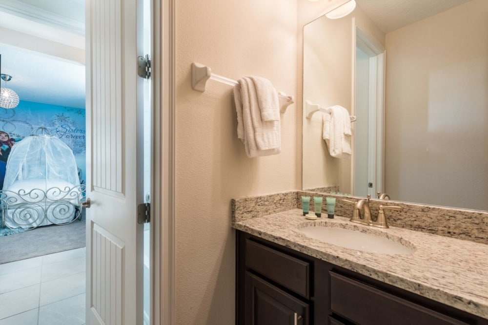 Luxury 8 Bedroom Villa on Encore Resort at Reunion Orlando Villa 2927 - photo 28