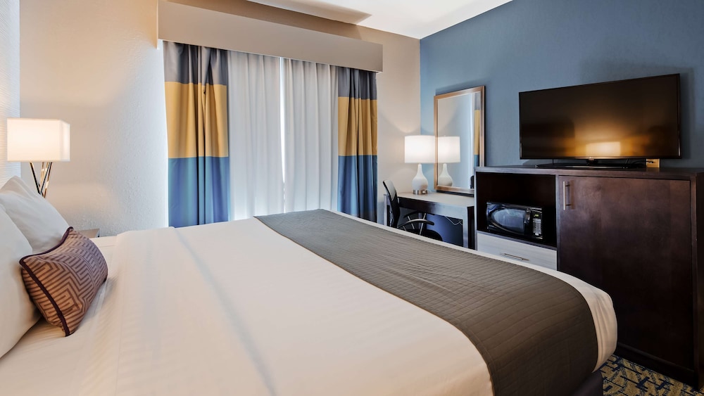 Spark by Hilton Erie - photo 6