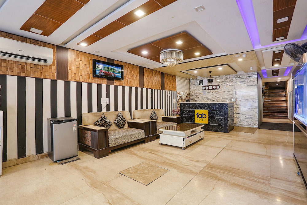 Fabhotel Gera - last minute hotel in New Delhi