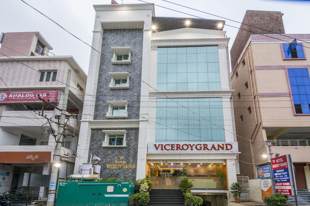 Ostin Viceroy Grand in Guntur, India