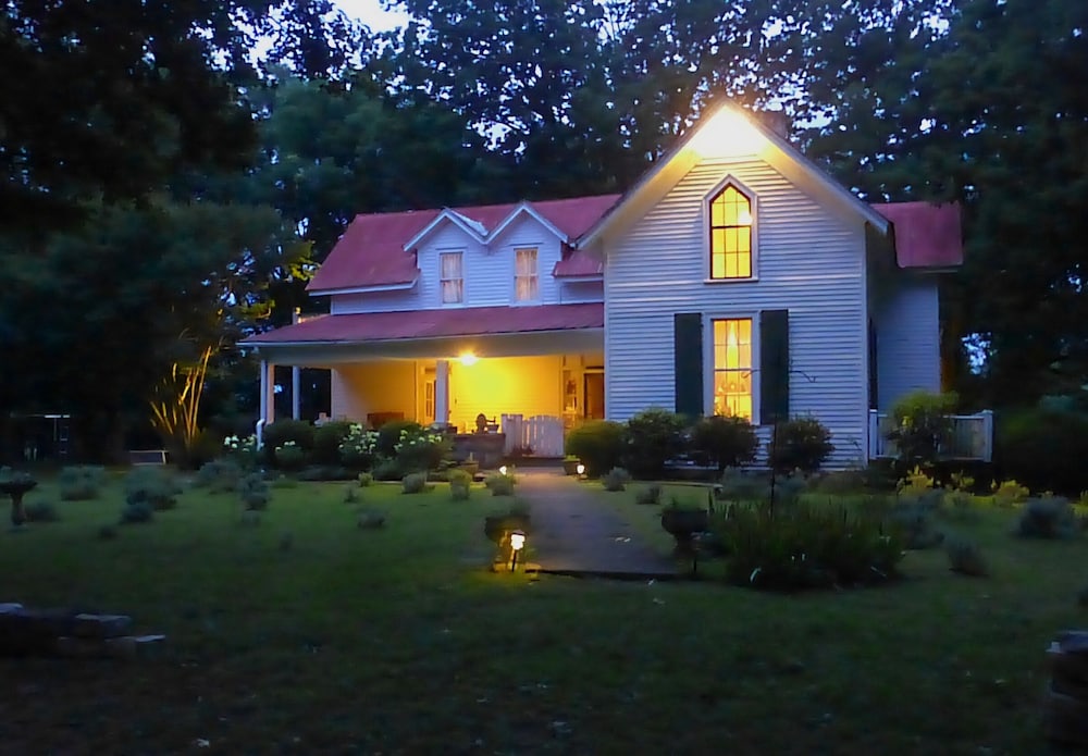 Mulberry Lavender Farm and B&B - featured photo