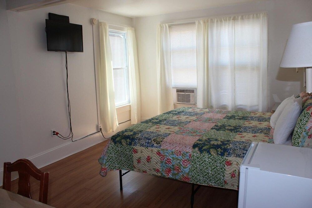Surf Villa Hotel - photo 2