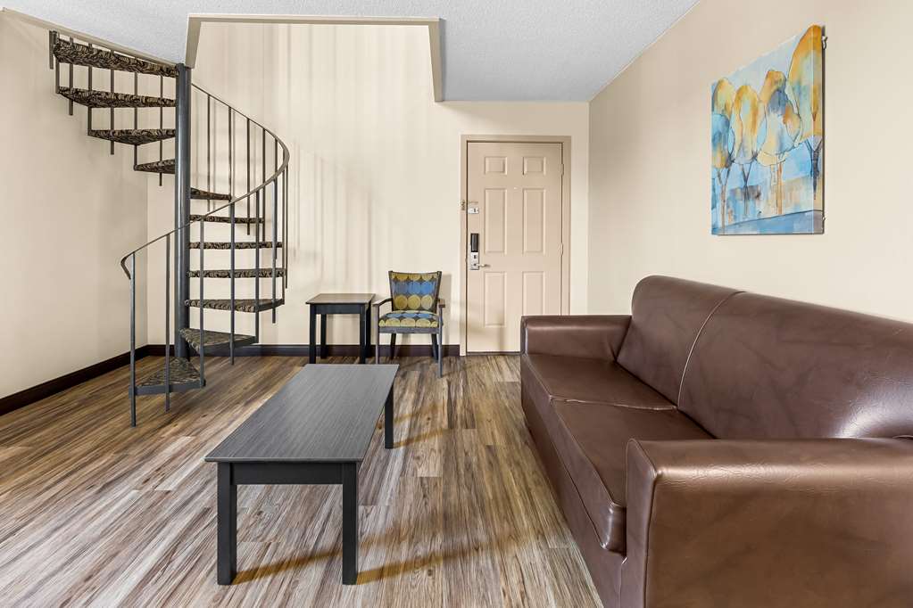 Best Western Toni Inn - photo 10