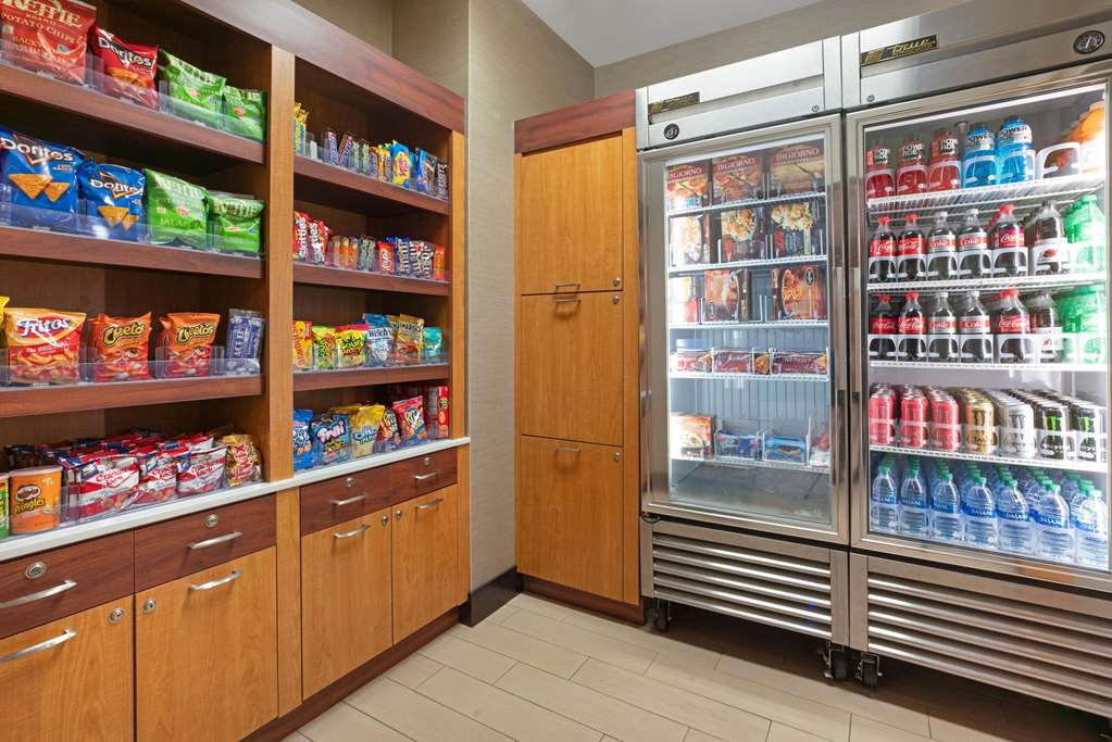 La Quinta Inn & Suites by Wyndham Bellingham - photo 66