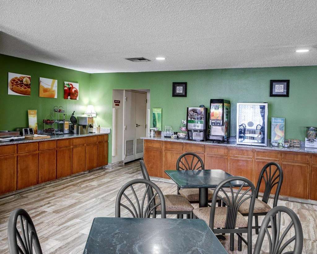 Quality Suites Baton Rouge East Denham Springs - photo 67