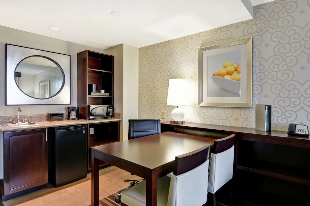 Embassy Suites by Hilton Savannah Airport - photo 23