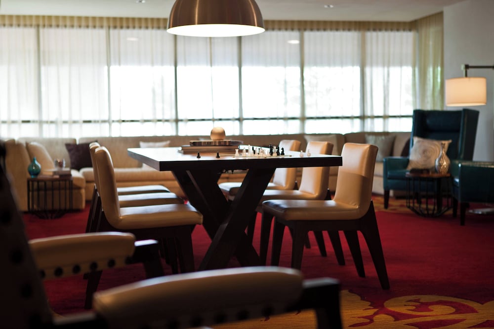 Renaissance Newark Airport Hotel - photo 31