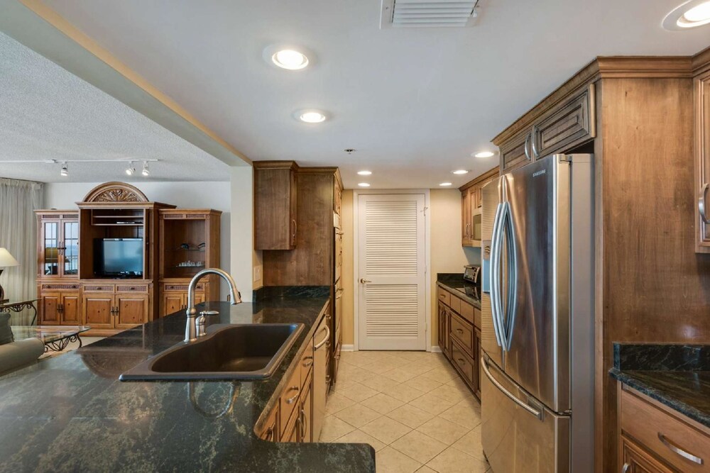 903 Long Beach Resort Tower III - photo 13