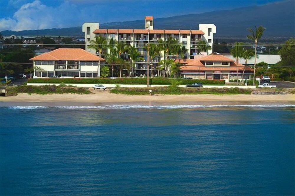 Maui Beach Vacation Club - carbon neutral hotel in Kihei