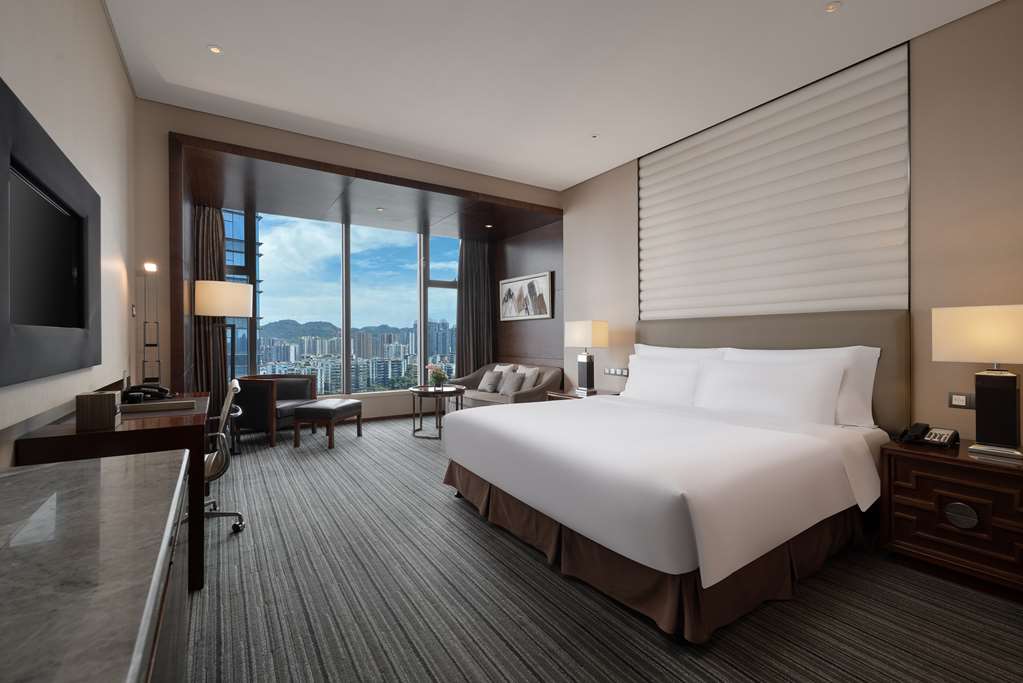 Radisson Blu Plaza Chongqing - carbon neutral hotel in Chongqing