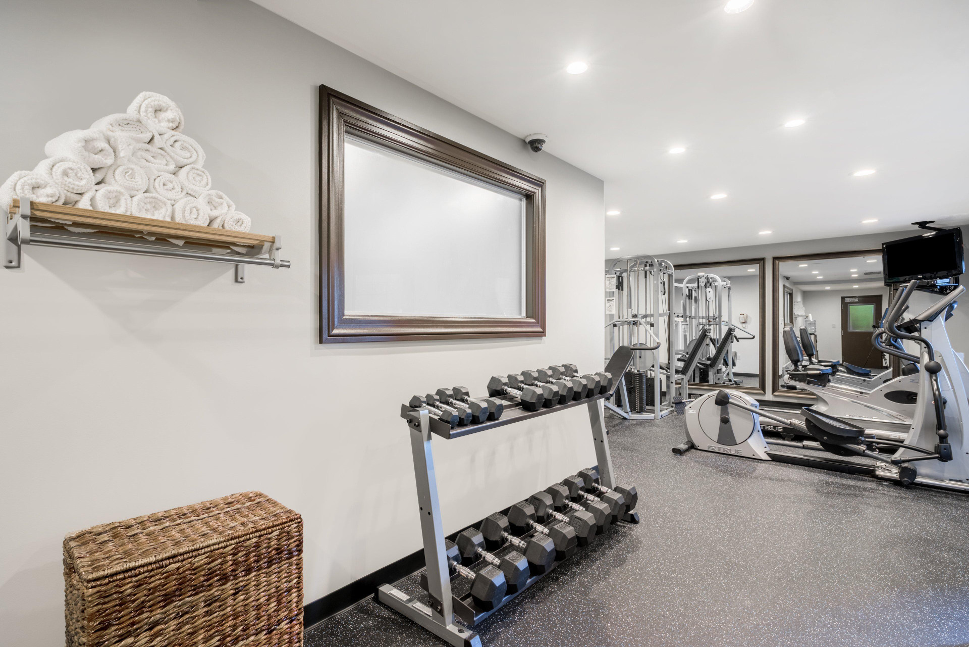 Staybridge Suites Wilmington Newark by IHG - photo 5