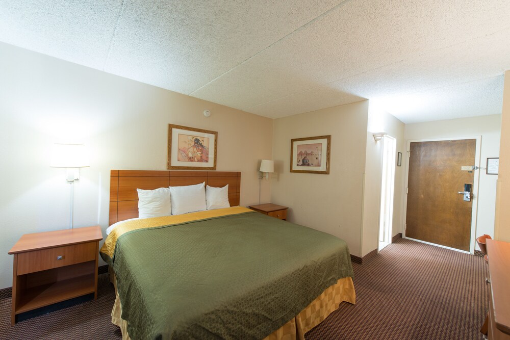 Vacation Inn Phoenix - photo 12