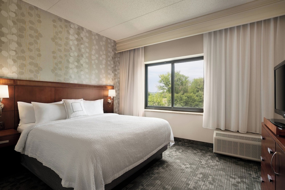 Courtyard by Marriott Middletown Goshen - photo 8